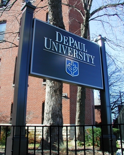 De Paul Post Panel 400