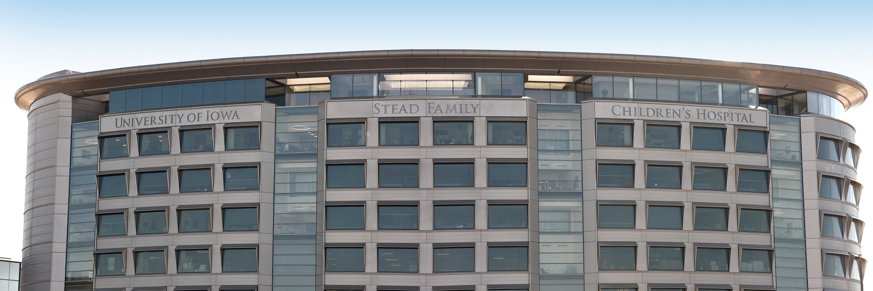 UI SFCH Exterior Building Lettering Full